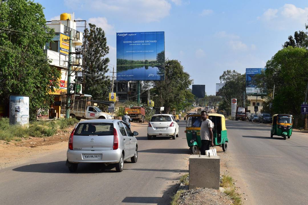 Varthur-Sarjapura Near Greenwood High