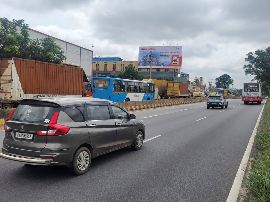 Tumkur Road Near BIEC FTT City